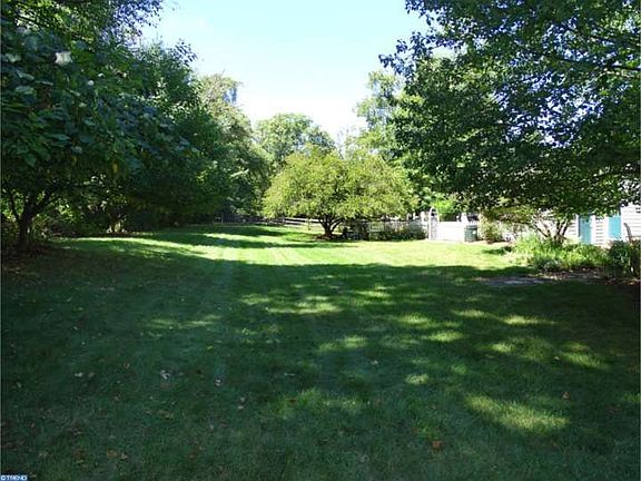 5th image of 1475 Tullamore Ln