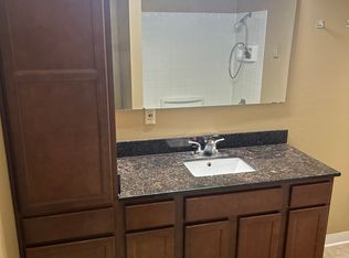 327 7th St SW #327, Puyallup, WA 98371