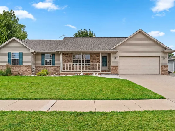 2337 Samantha St, De Pere, WI 54115