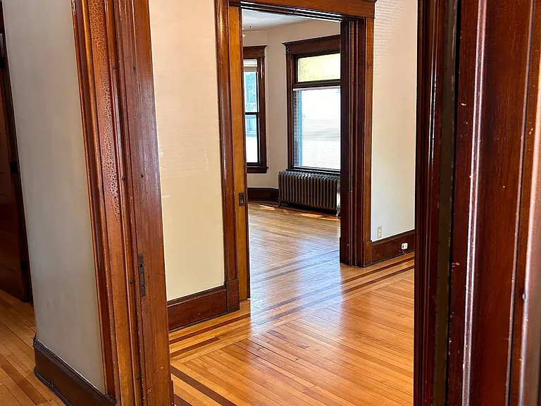 1127 Adams St NE #1 — Photo 20