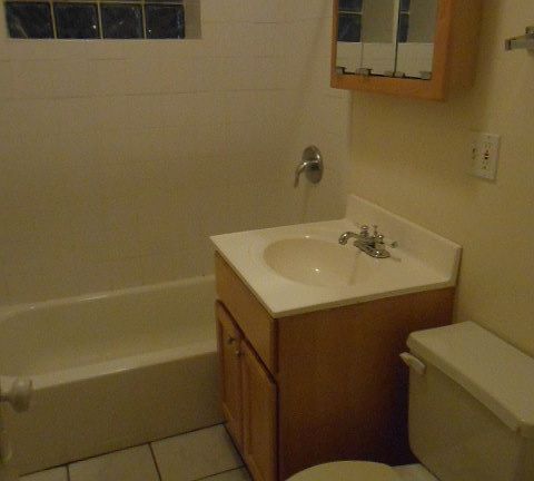 5th image of 4901 N Seeley Ave #Grdn