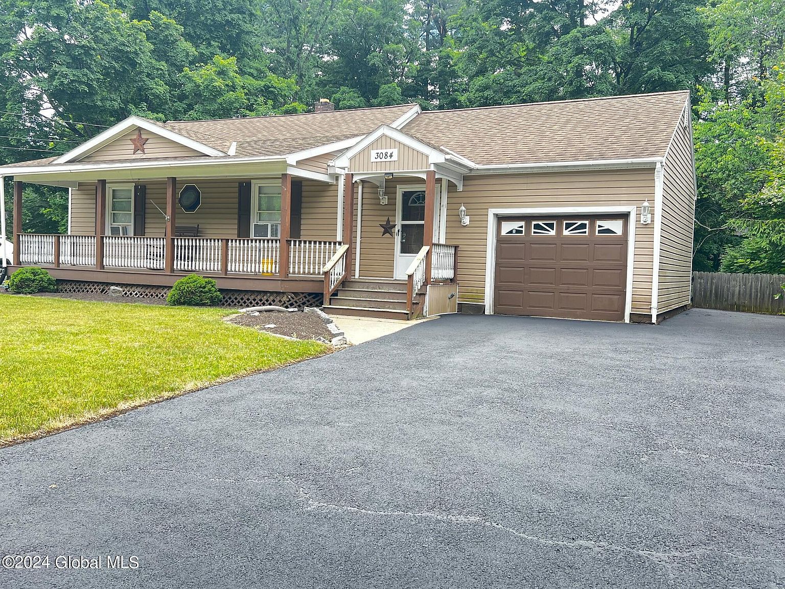 3084 E Lydius Street, Schenectady, NY 12303 MLS 202419480 Zillow