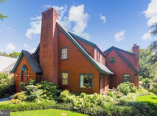 1310 Noyes Dr, Silver Spring, MD 20910