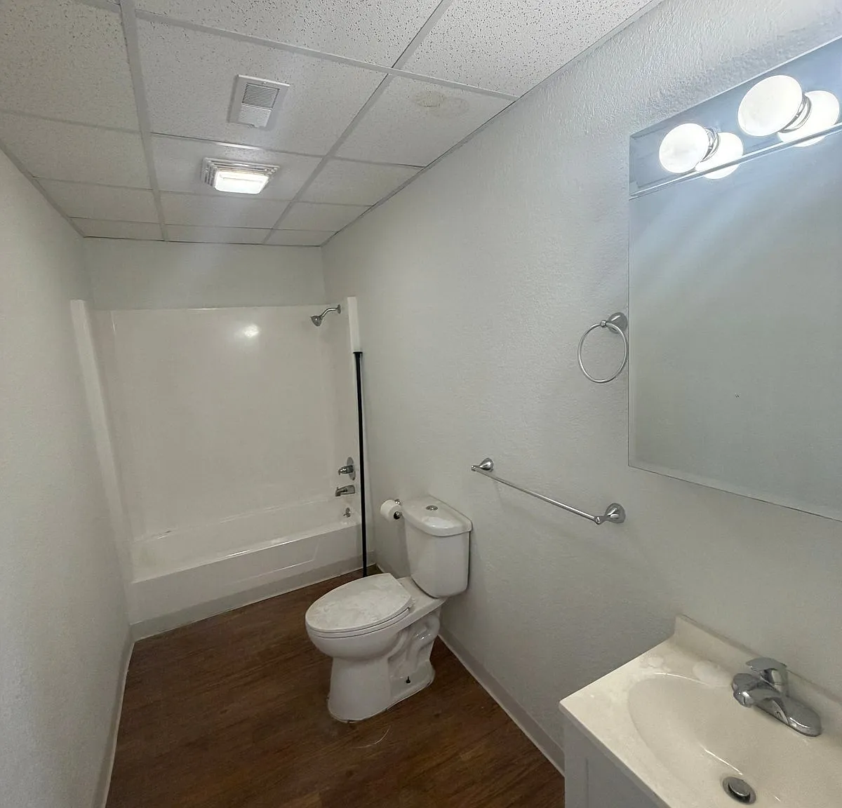 1109 Central Avenue 4 — Photo 4