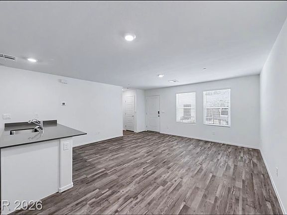 2nd image of 7357 Philip Cove St