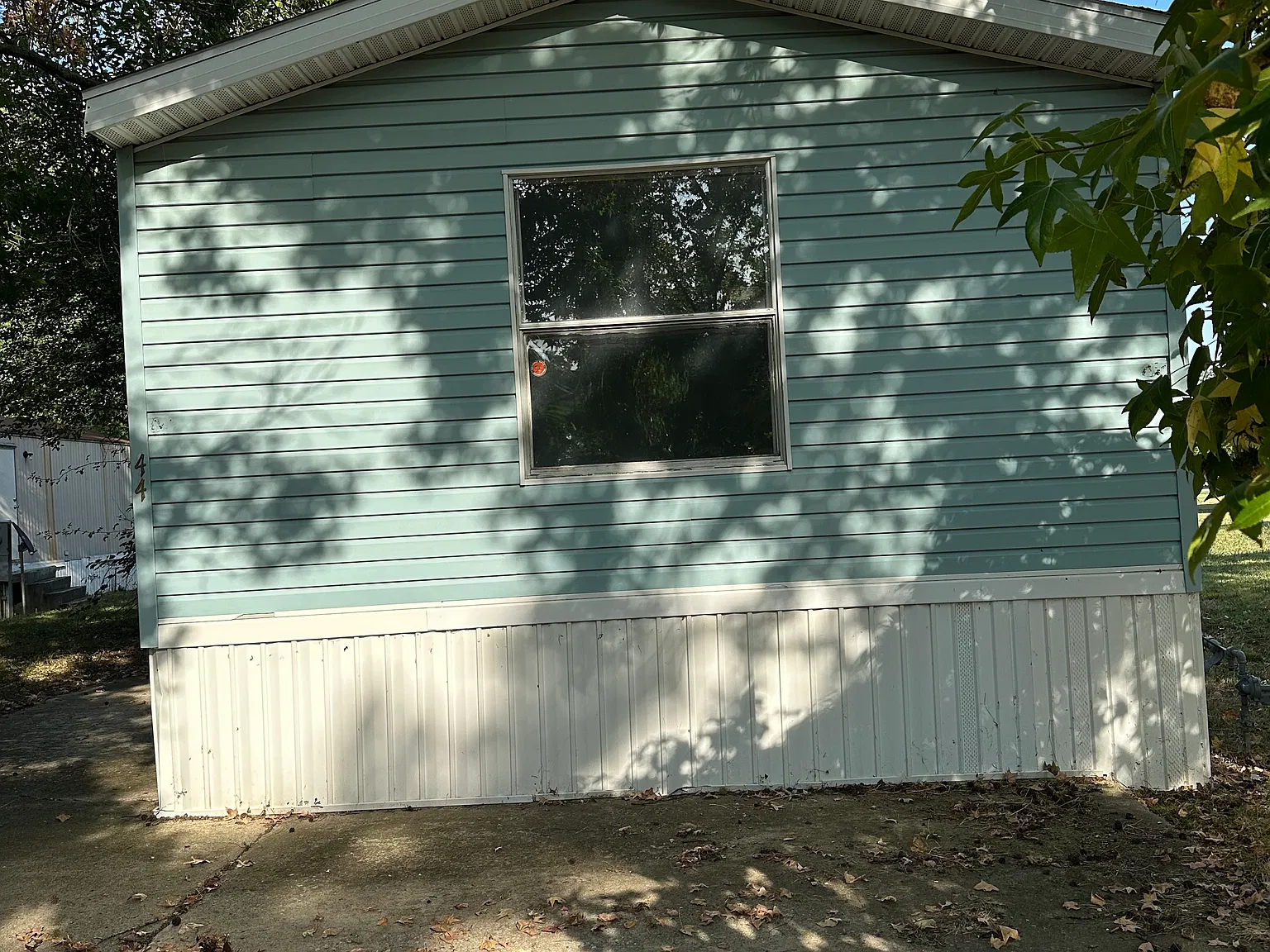 3 bed, 1095 sqft, $650 — Photo 2