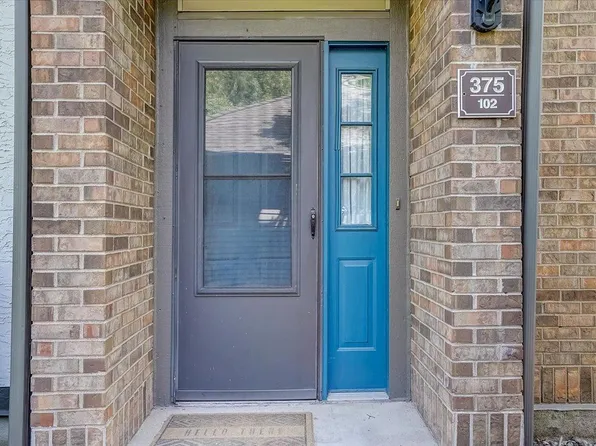 375 Shelard Pkwy Unit 102, Saint Louis Park, MN 55426