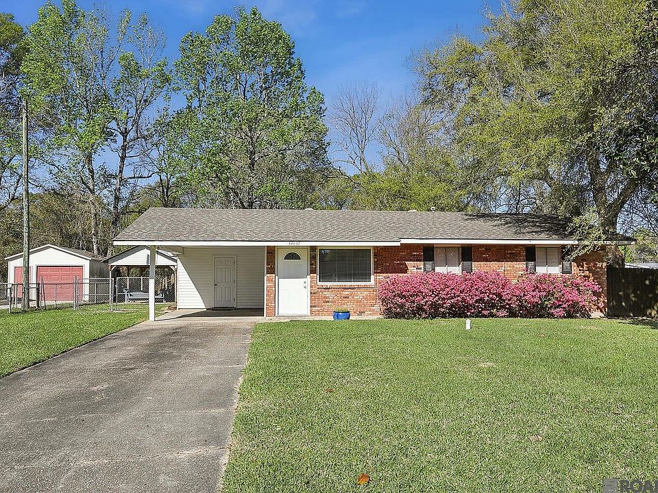 1st image of 34937 Gravesbriar Dr