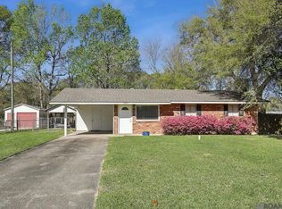 34937 Gravesbriar Dr, Denham Springs, LA 70706