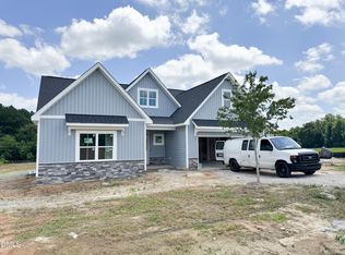 35 Torrent Ln, Zebulon, NC 27597