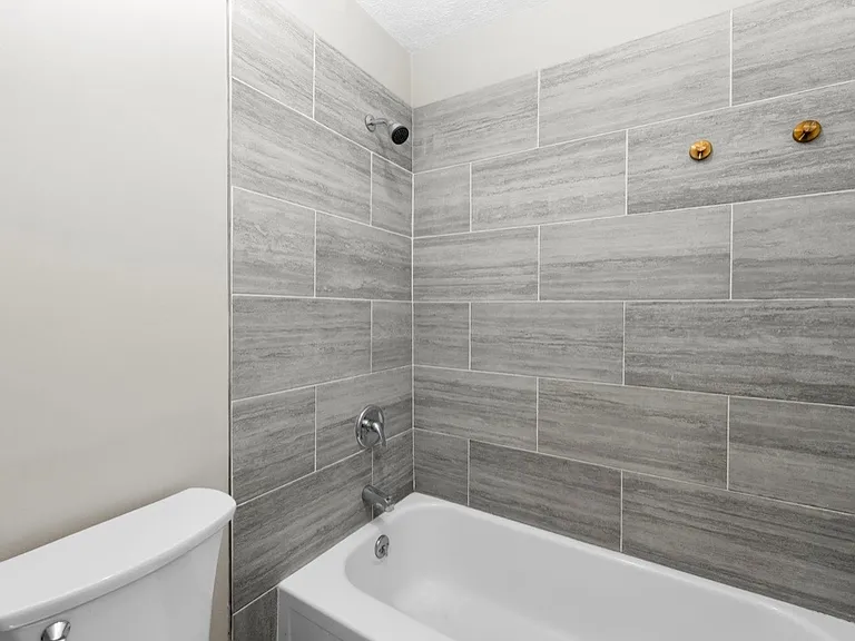 10203 Storm Dr — Photo 12