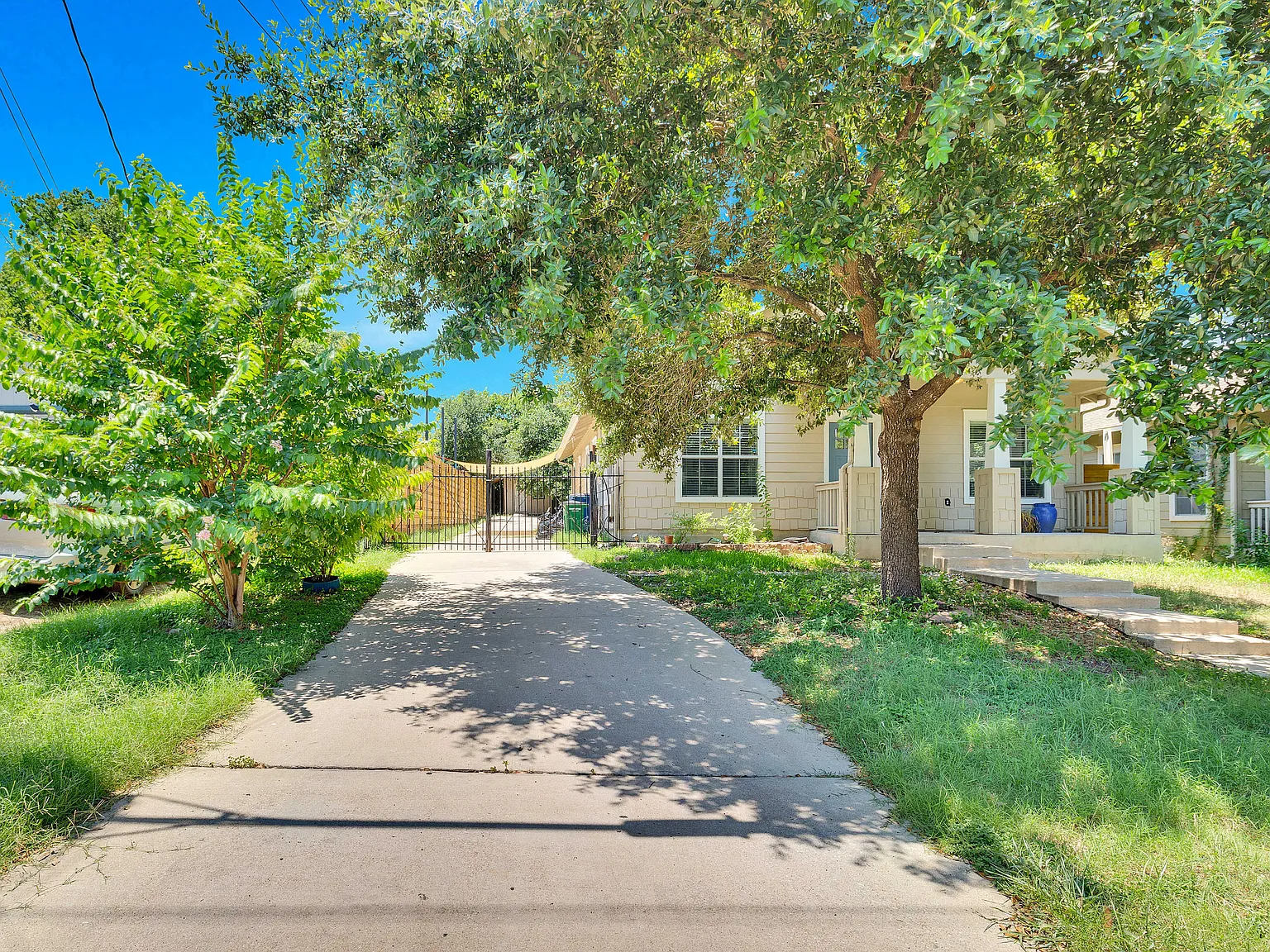 3 bed, 1290 sqft, $2,550 — Photo 3