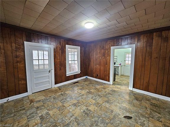 27th image of this home