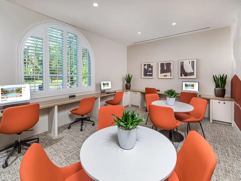 Portola Place Apartment Homes — Photo 7