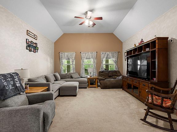 5th image of 15524 Jim Branch Rd