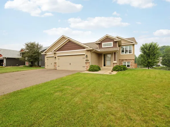 8631 Tessman Farm Rd N, Brooklyn Park, MN 55445
