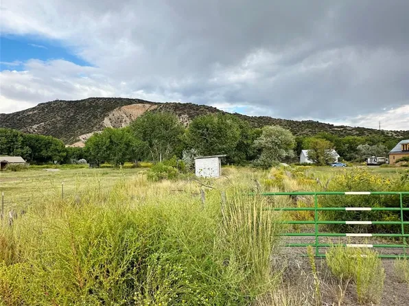 19686 Us Highway 285, Hernandez, NM 87537