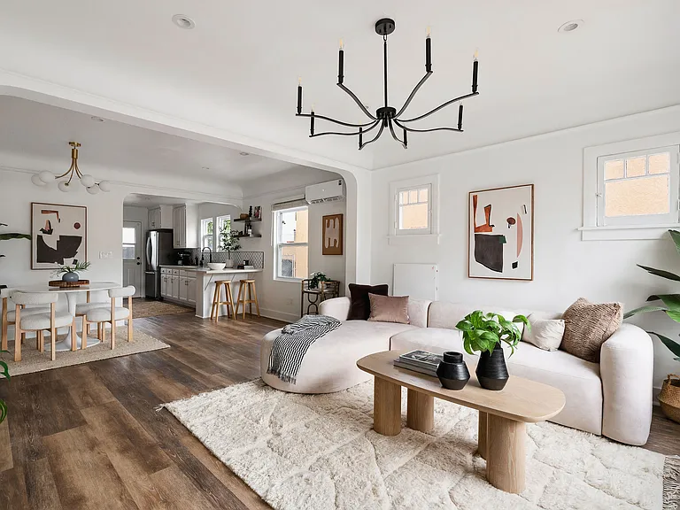 607 W 111th Pl — Photo 9