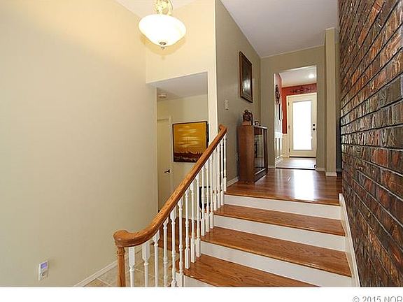 2nd image of 213 Sherlyn Ln