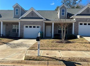 350 Rosenwald Ln, Hampton, GA 30228