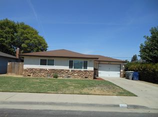 935 W San Gabriel Ave, Clovis, CA