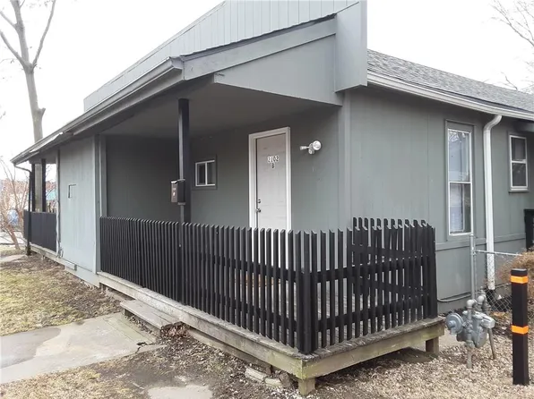 2102 Messanie St, Saint Joseph, MO 64507