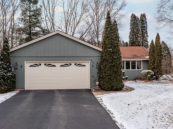2nd image of 231 Dancette Dr