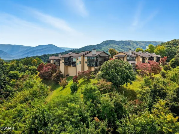 1050 Ski View Dr APT 408, Gatlinburg, TN 37738