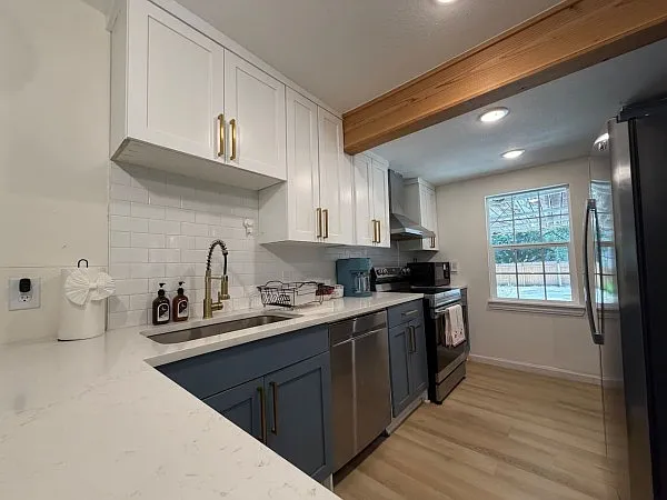 2 bed, 783 sqft, $3,000 — Photo 2