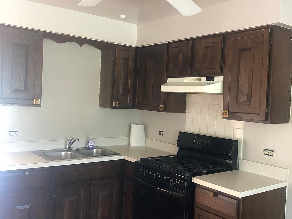1st image of 9825 El Cameno Ct APT 2E