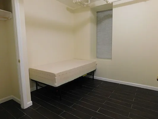 Rented by Uptown Flats LLC | media 4