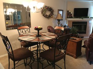 700 Emerald Pointe Dr APT 102, Hollister, MO 65672