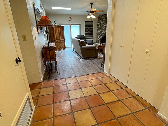 4th image of 6483 N Foothills Dr