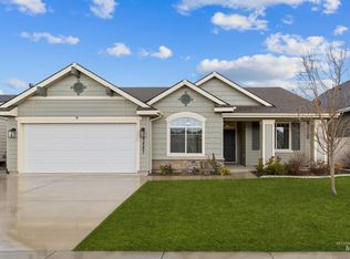 5887 W Los Flores Dr, Meridian, ID 83646