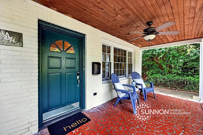 3 bed, 2.0 bath, 1628 sqft, $2,975 — Photo 3