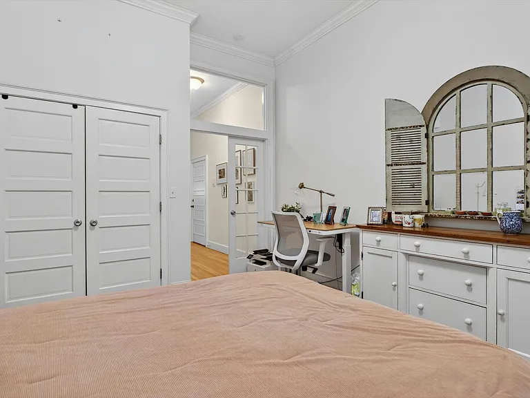 7 Regent Cir #1 — Photo 12