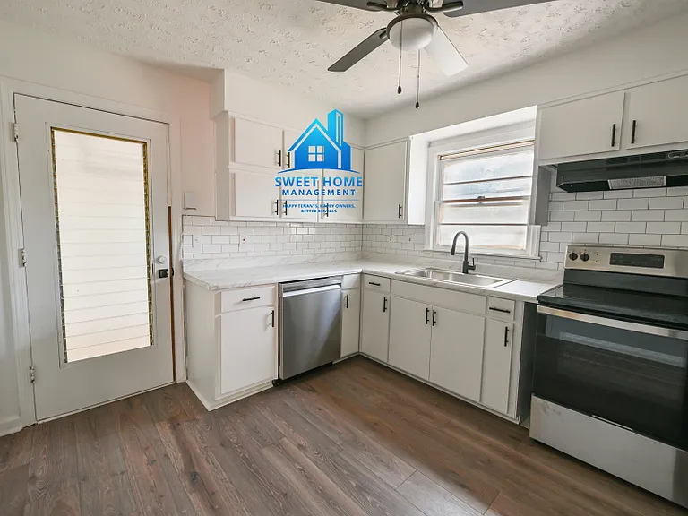 2908 Urban Ave — Photo 19