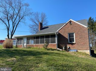 2695 Baker Rd, York, PA 17408