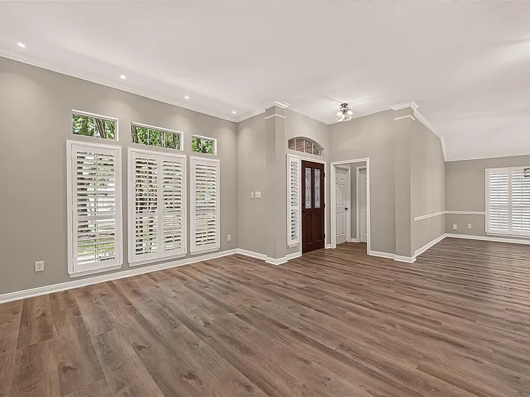 1527 Lake Pauline Ct — Photo 8