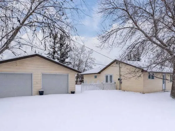 1st Street W West 202, Lashburn, SK S0M 1H0