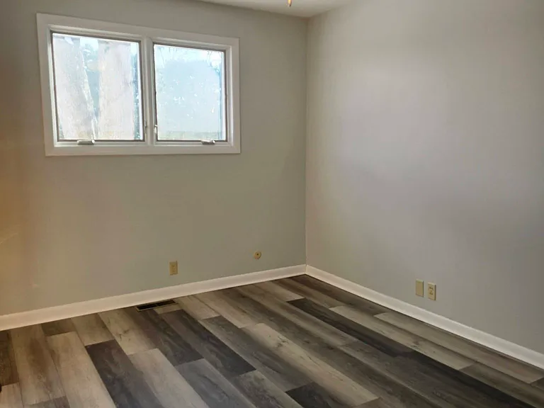 2509 W Euclid Ave — Photo 14