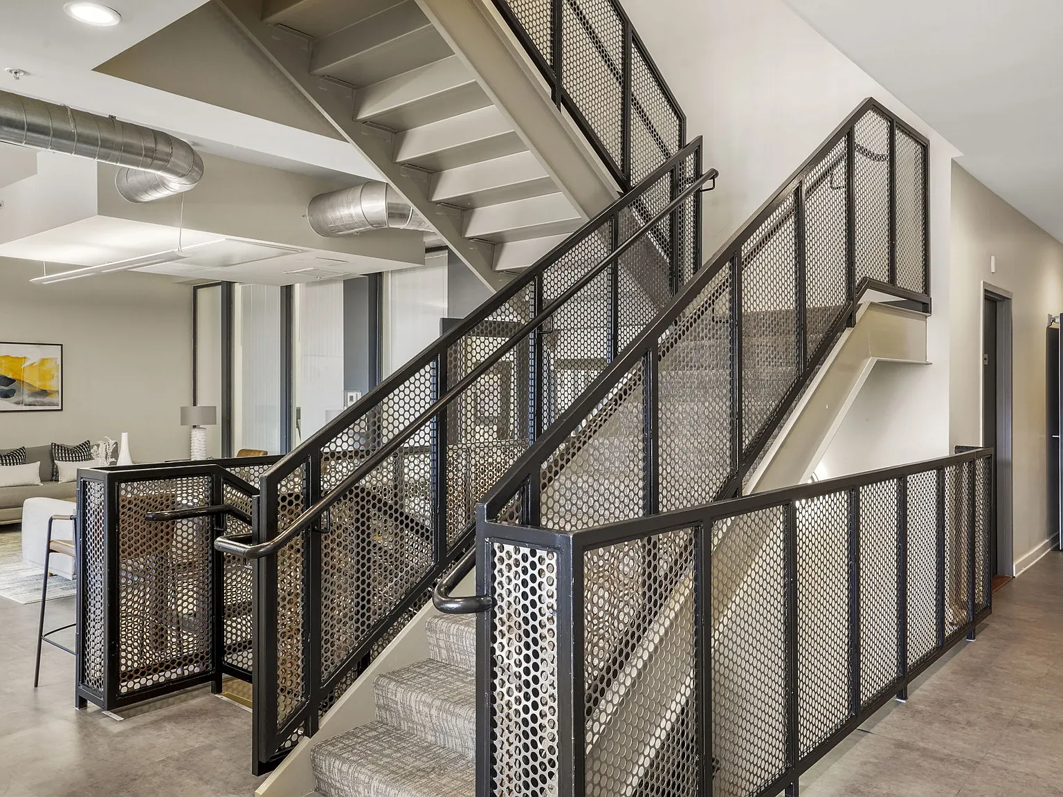 Sleek Lofts — Photo 2