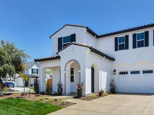 3009 Baldwin St, Sacramento, CA 95818