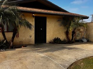 921 M St (2010), Bakersfield, CA 93304