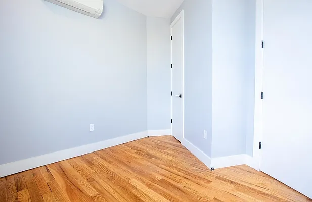 Rented by RENTBK LLC | media 11