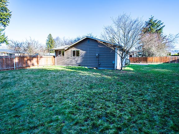 Rear yard - side - fenced