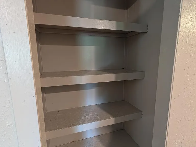 Unit Photo