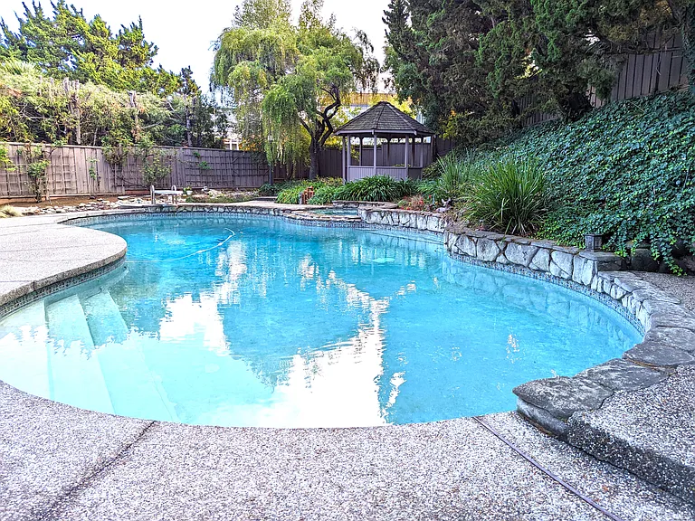 6525 Idlewild Ct — Photo 17