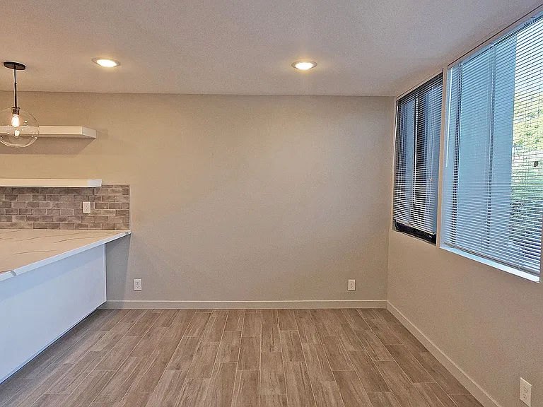 2716 N St #105 — Photo 13