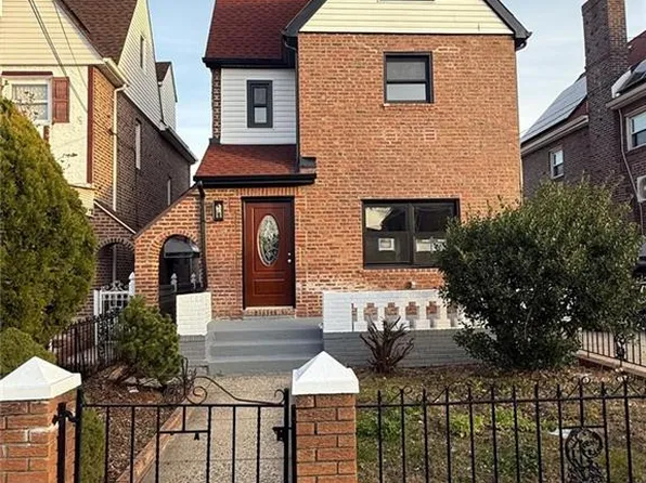 13125 227th St, Springfield Gardens, NY 11413